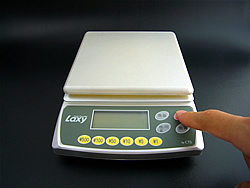 �d��������